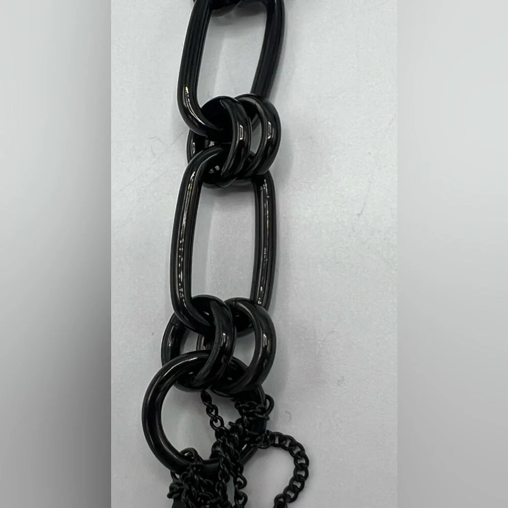 NEW MICHAEL KORS Black  CLIP ON HANGING EARRINGS - Picture 4 of 6